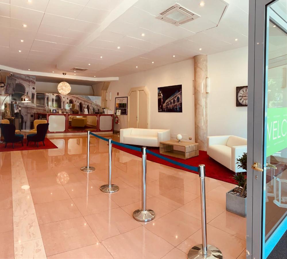 Hotel Verdi Vicenza Luaran gambar